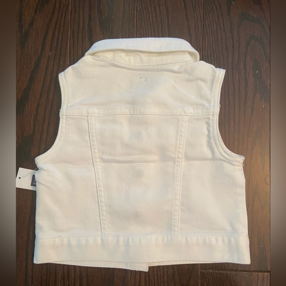 GAP Denim Vest - 3T - Picture 2 of 2